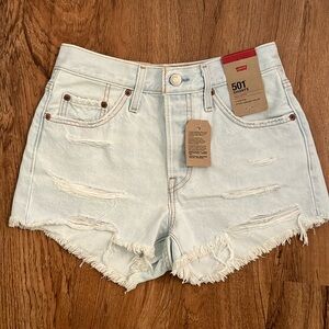 NWT Levi’s 501 Shorts